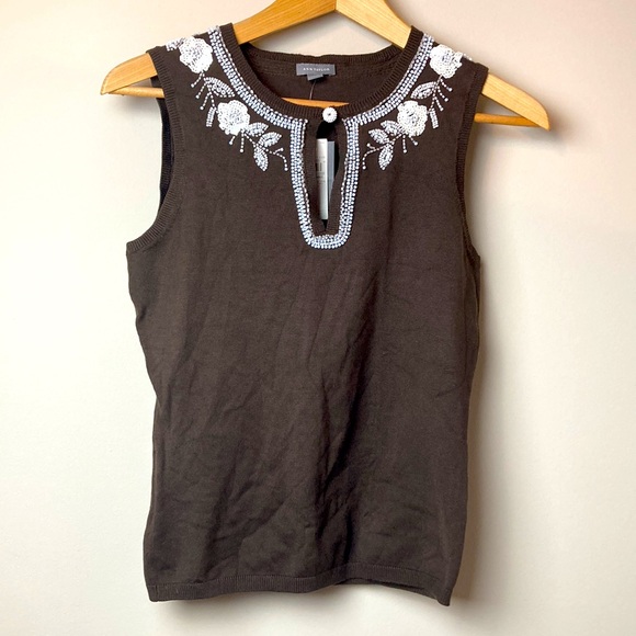 ANN TAYLOR exquisite beaded sleeveless sweater, NWT, MSRP $78, small. - Picture 7 of 7